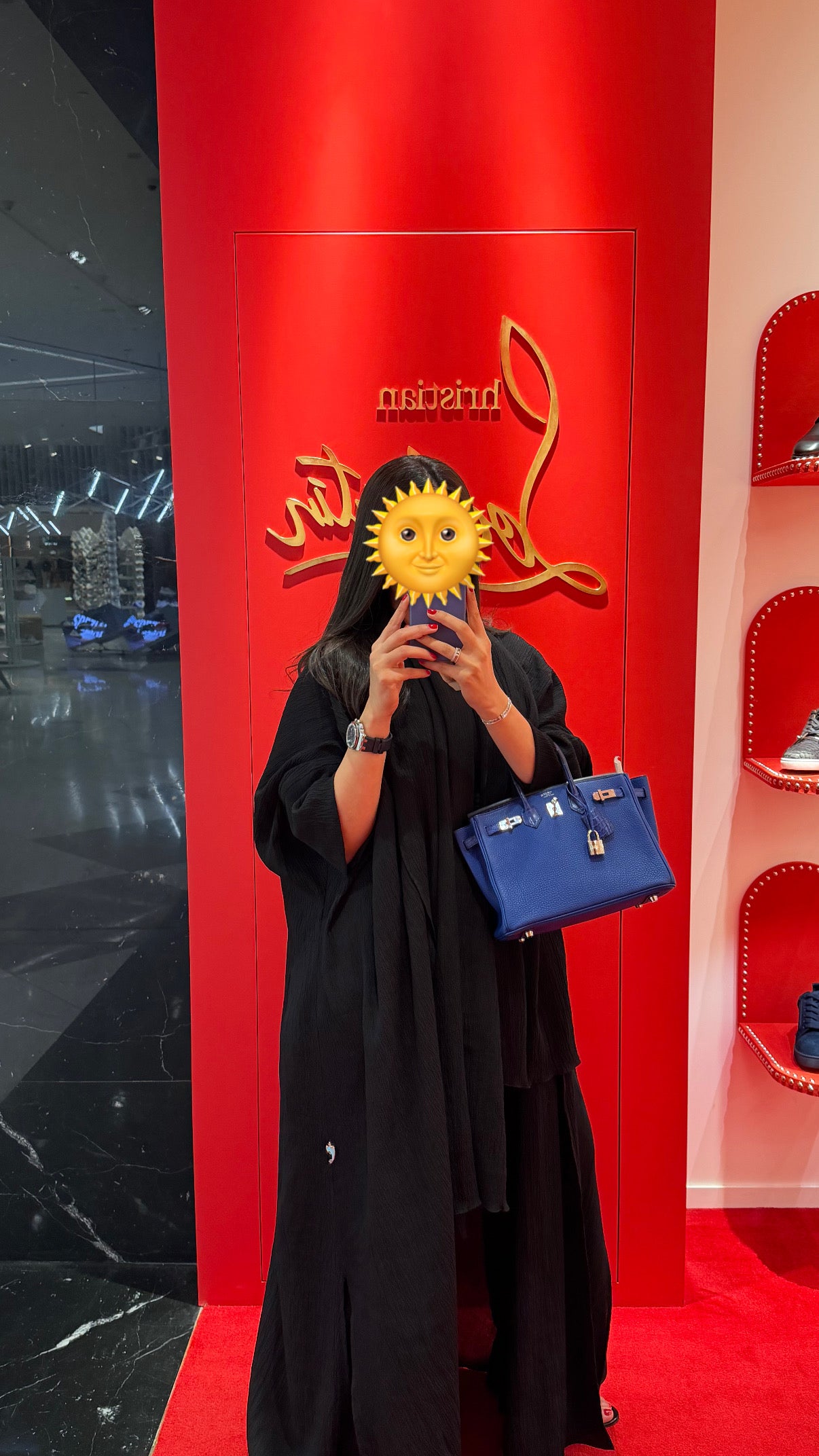 A Allure Bisht