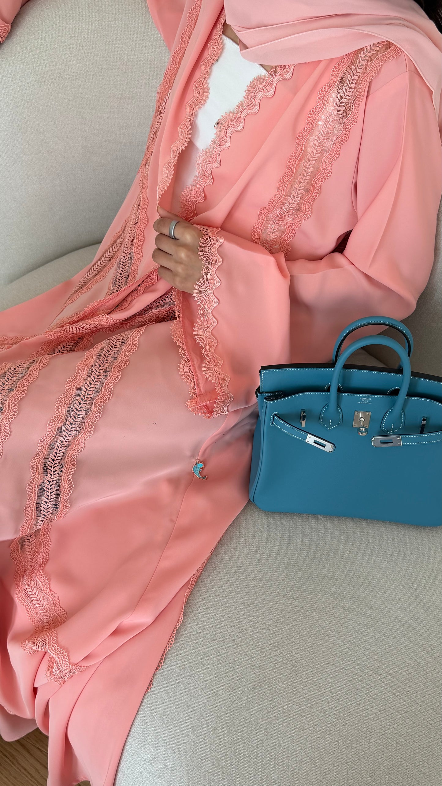 A Allure Peach