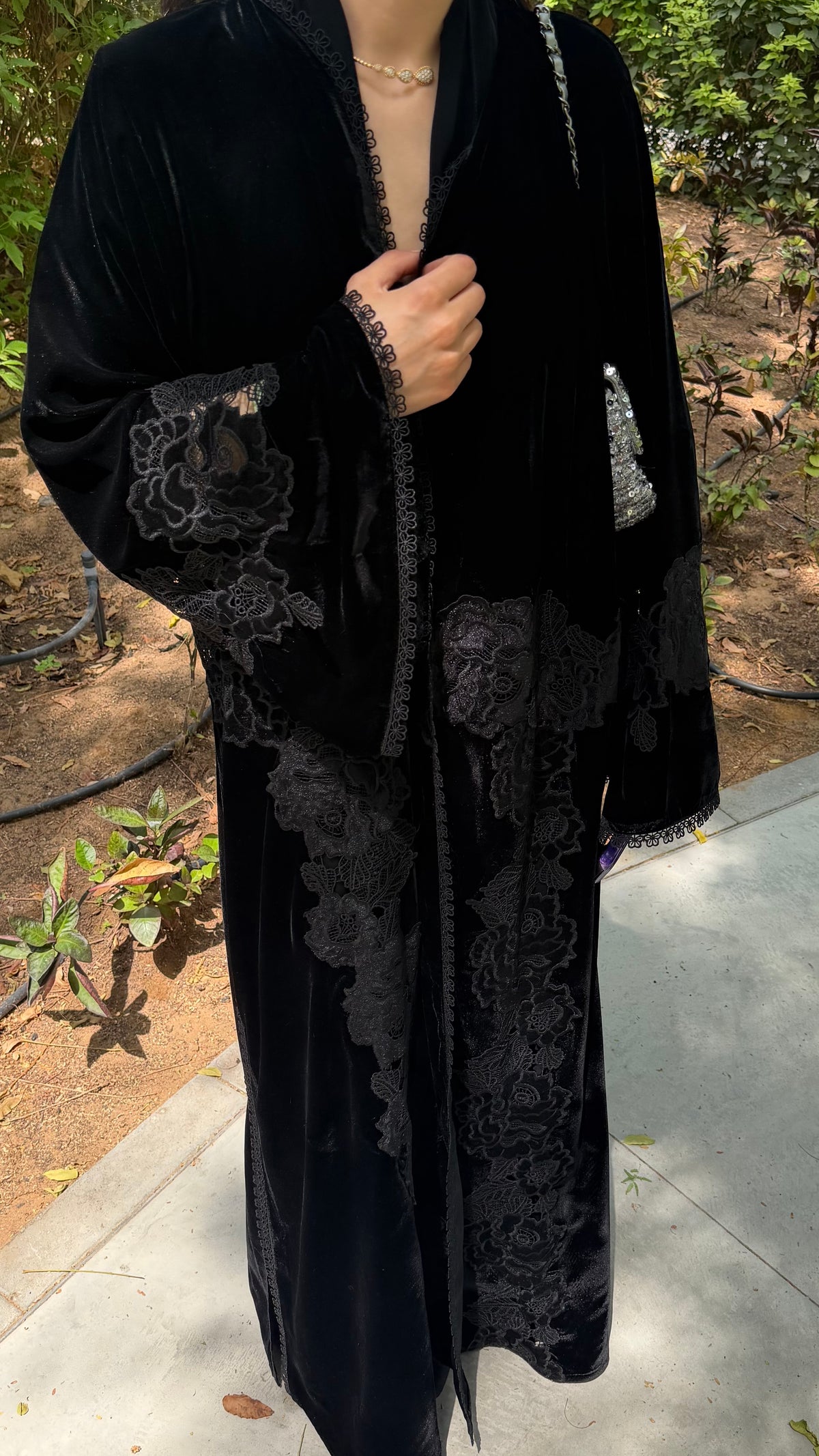 A Able In Black Velvet