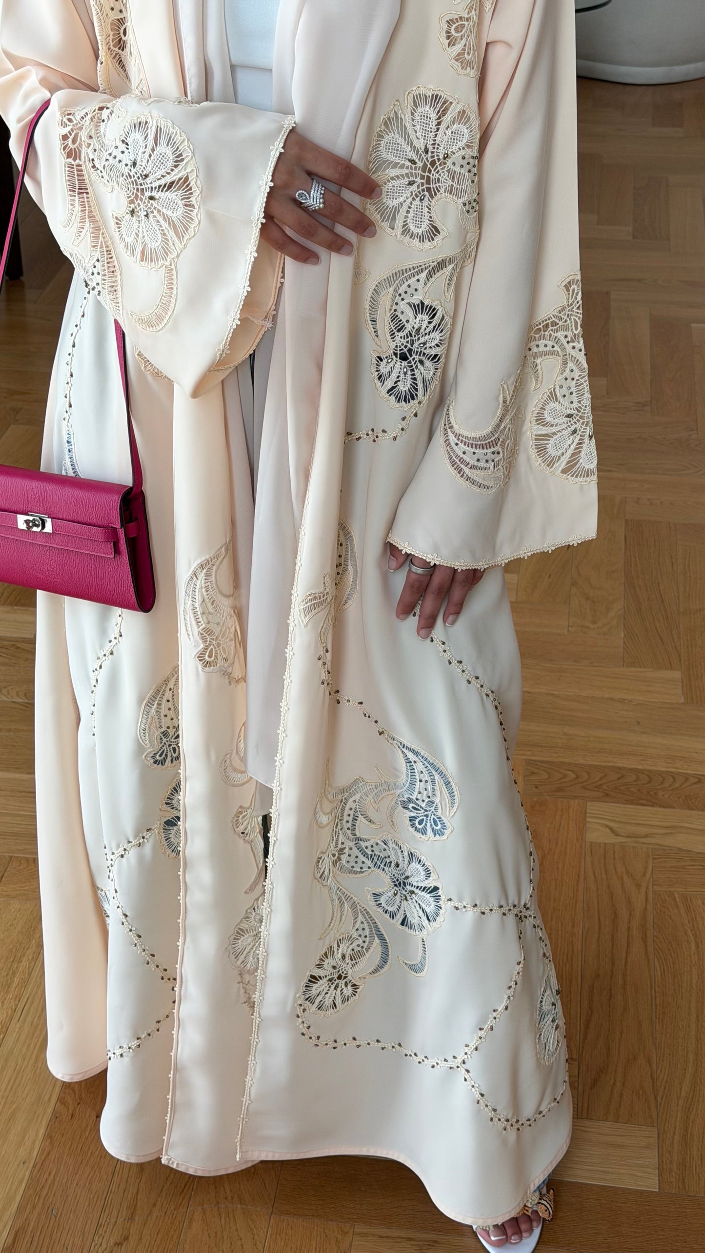 A Allure Floral